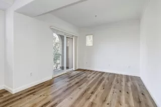 Photo #4: 222133987 Listing