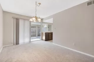 Photo #5: 222134487 Listing 