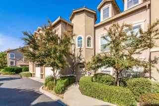 Photo #1: 222134698 Listing 