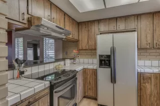 Photo #3: 222135273 Listing