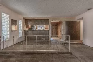 Photo #6: 222135273 Listing