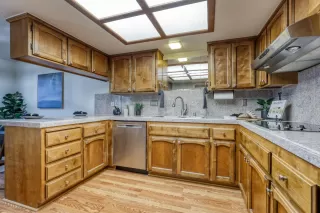 Photo #4: 222135387 Listing 