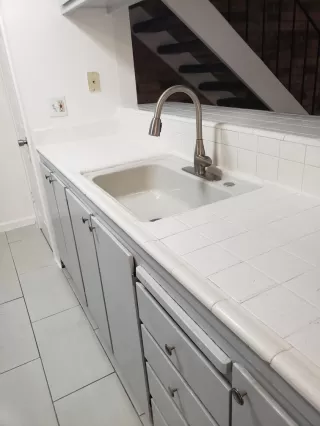 Photo #2: 222138187 Listing