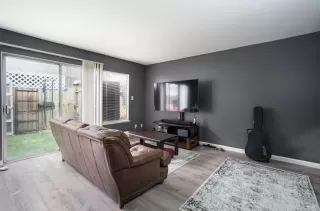 Photo #3: 222138284 Listing