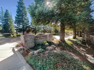 Photo #4: 222139070 Listing 