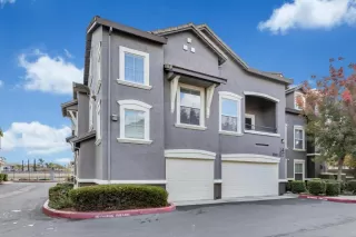 Photo #3: 222139703 Listing 