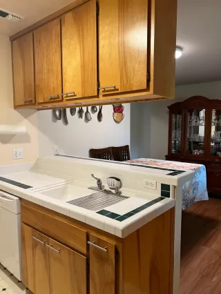 Photo #3: 222139794 Listing