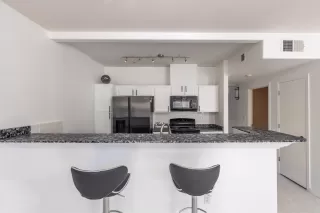 Photo #6: 222140419 Listing