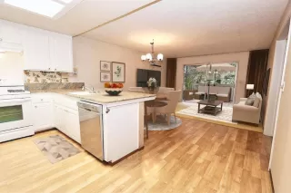 Photo #5: 222141217 Listing