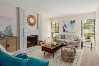Photo #3: 222141316 Listing