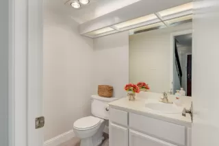 Photo #6: 222141316 Listing