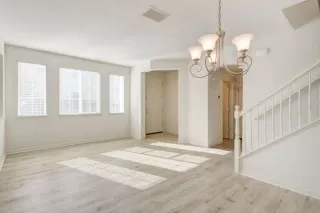 Photo #3: 222141435 Listing 