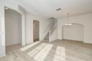 Photo #5: 222141435 Listing 