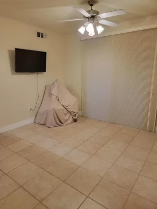 Photo #6: 222141454 Listing