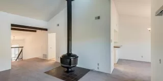 Photo #6: 222141593 Listing 