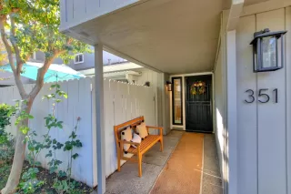 Photo #3: 222141916 Listing 