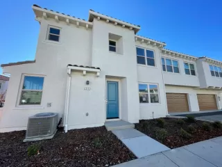 Photo #2: 222141963 Listing 