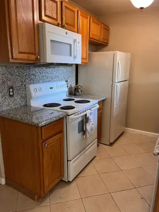 Photo #1: 222142094 Listing 