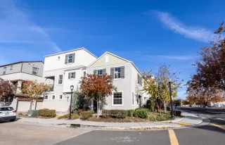 Photo #1: 222142583 Listing 