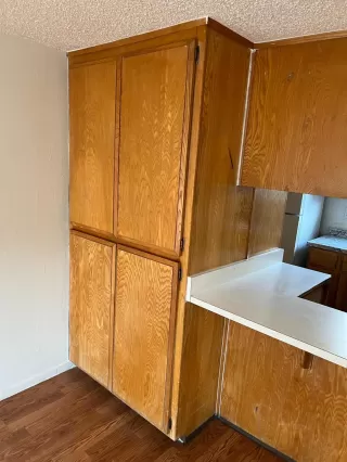 Photo #3: 222142843 Listing