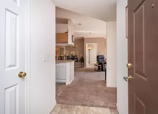 Photo #4: 222143127 Listing 