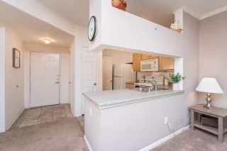 Photo #5: 222143127 Listing 