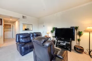 Photo #4: 222143280 Listing 
