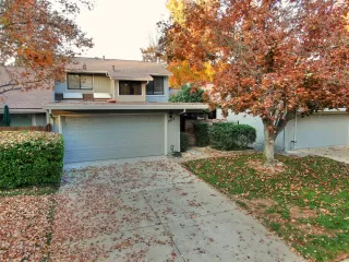 Photo #2: 222143424 Listing