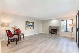 Photo #6: 222143520 Listing