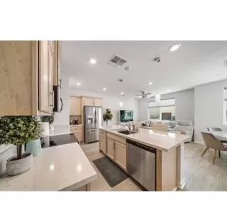 Photo #2: 222143561 Listing 