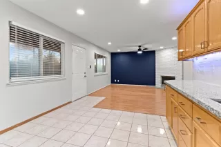 Photo #6: 222143995 Listing 