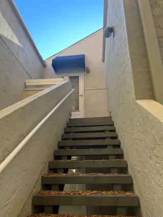 Photo #1: 222144501 Listing