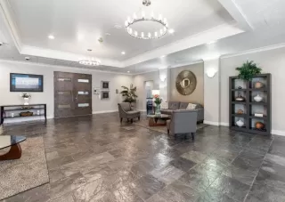 Photo #2: 222144556 Listing 