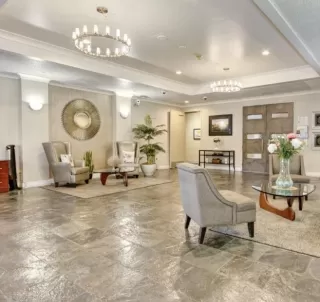 Photo #3: 222144556 Listing 