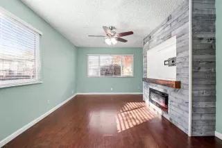 Photo #3: 222145379 Listing 