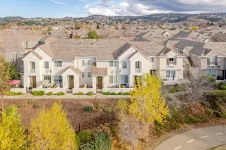 Photo #3: 222145461 Listing