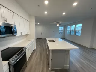 Photo #6: 222145601 Listing 