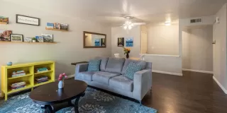 Photo #2: 222145890 Listing 