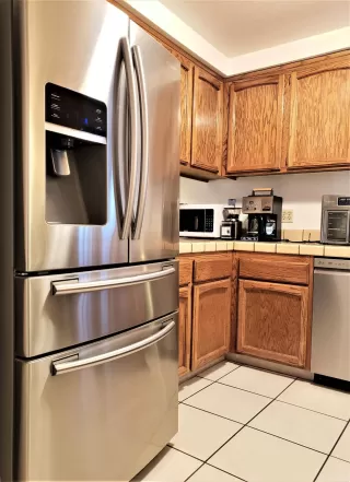 Photo #2: 222146132 Listing