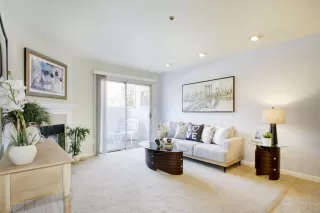 Photo #6: 222147181 Listing