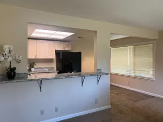 Photo #4: 222147400 Listing 