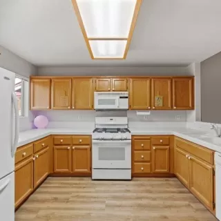 Photo #4: 222147456 Listing 