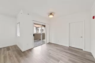 Photo #5: 222147825 Listing 