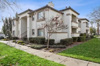Photo #1: 222148041 Listing 