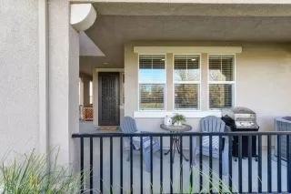 Photo #3: 222148168 Listing