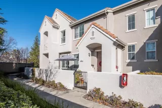 Photo #2: 222148408 Listing 