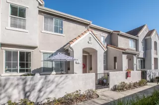 Photo #4: 222148408 Listing 