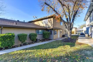 Photo #3: 222148929 Listing 