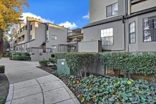 Photo #1: 222148981 Listing