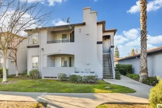 Photo #1: 222149299 Listing